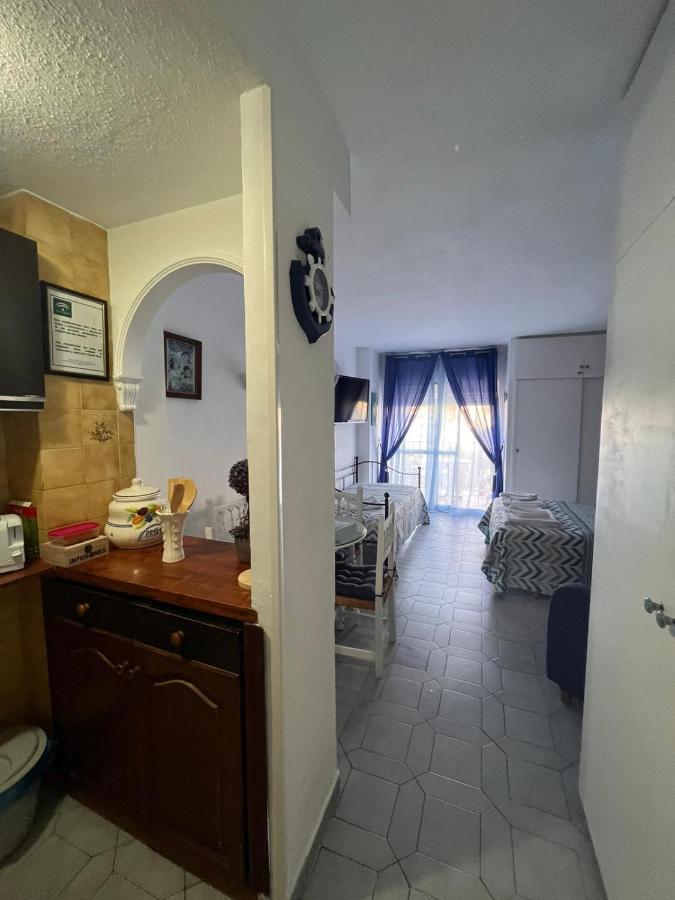 Minerva Holidays Estudio En Benalmadena Lägenhet Exteriör bild